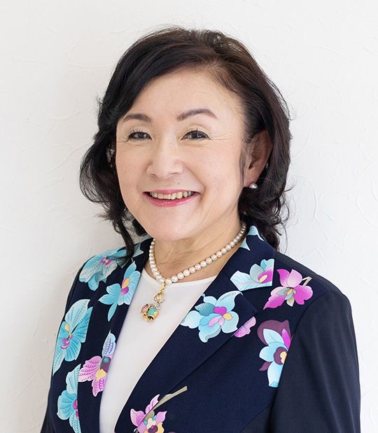 Career-A | 西村明希子